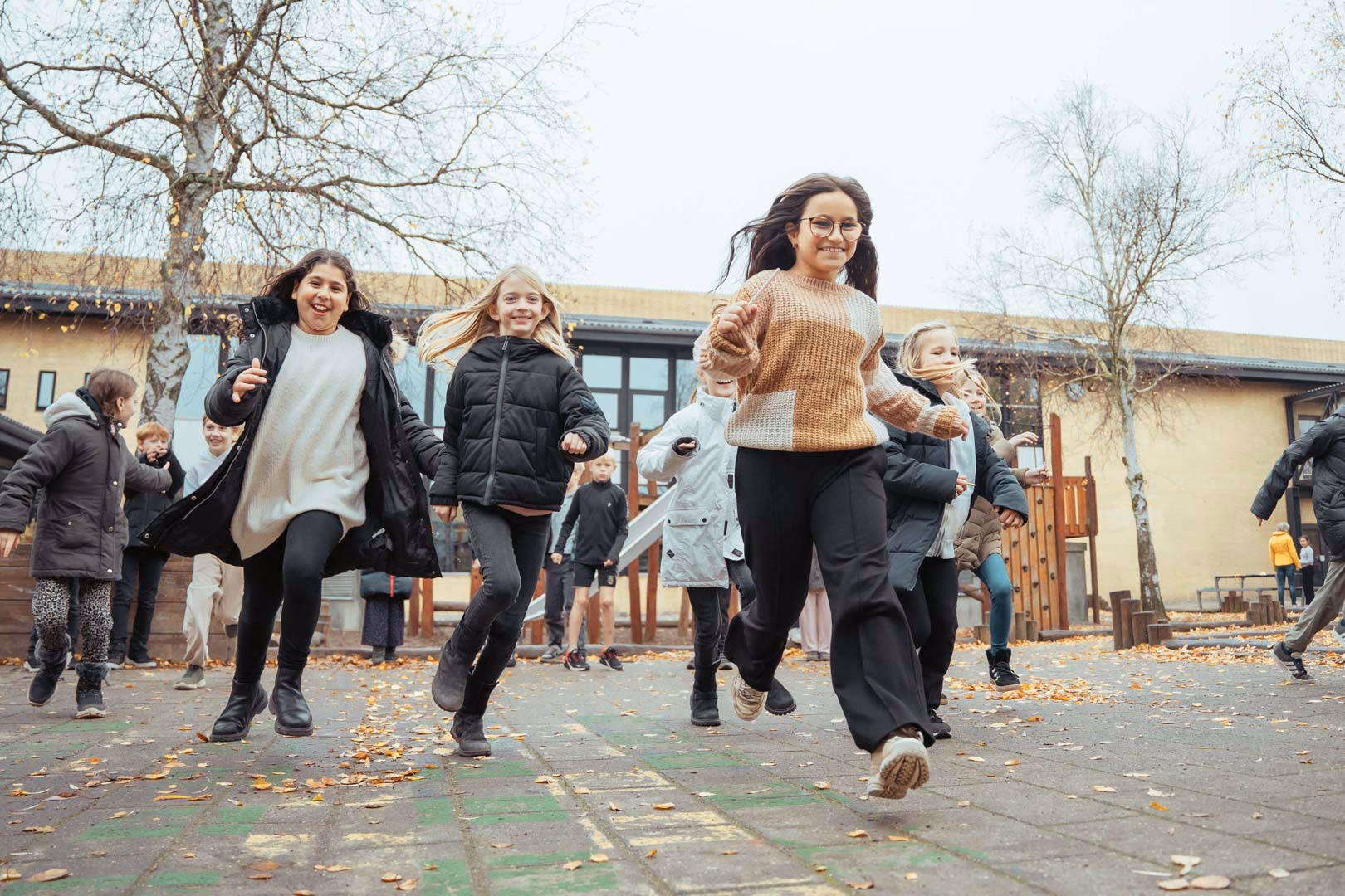 Hvor mange elever går der på Marie Kruses Skole?