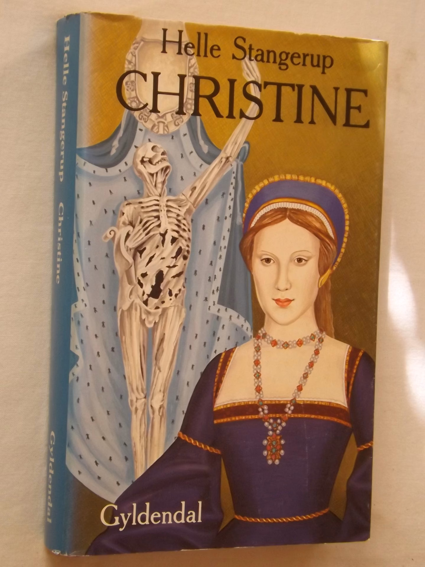 Hvem var Helle Stangerup gift med?