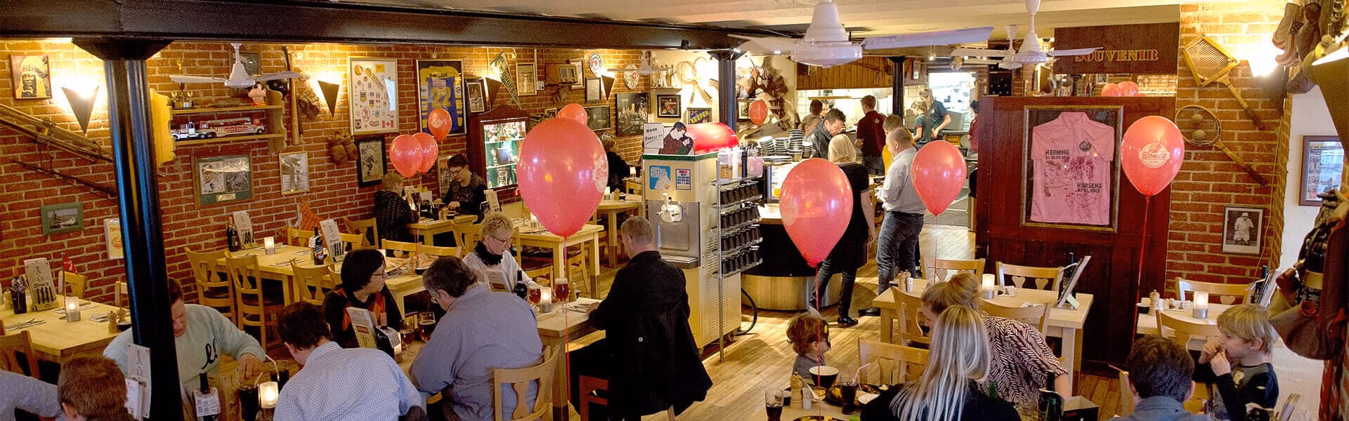 Er det gratis at spise på Bones på sin fødselsdag?