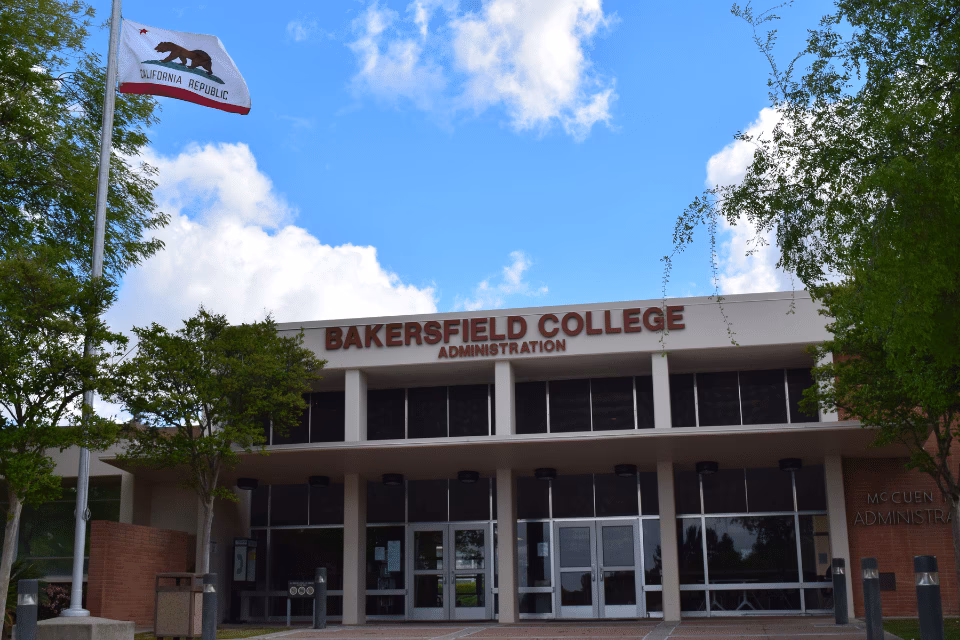 What GPA do I need for Bakersfield College?
