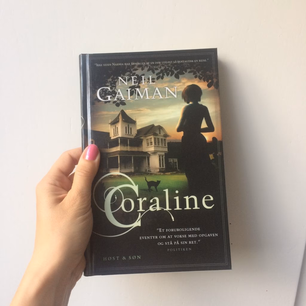 Hvor kan man se Coraline på dansk?