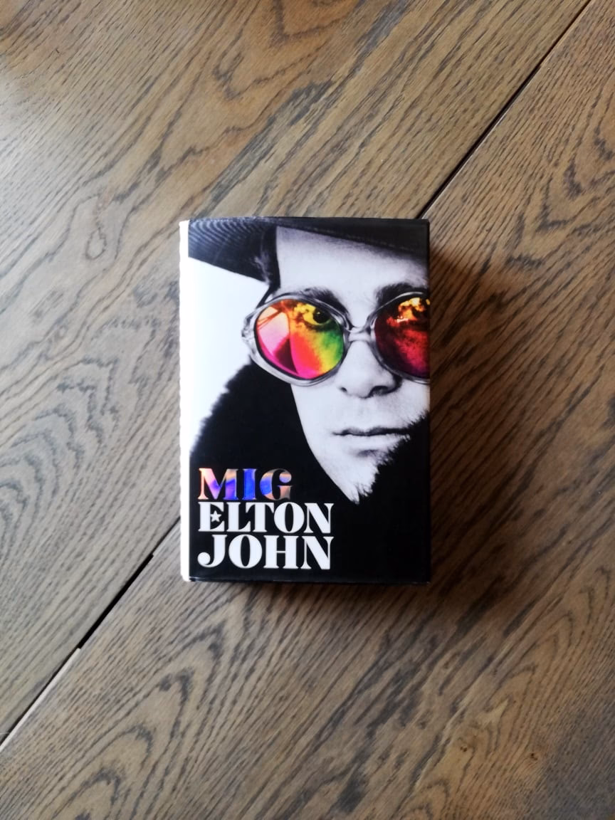 Hvorfor skiftede Elton John navn?
