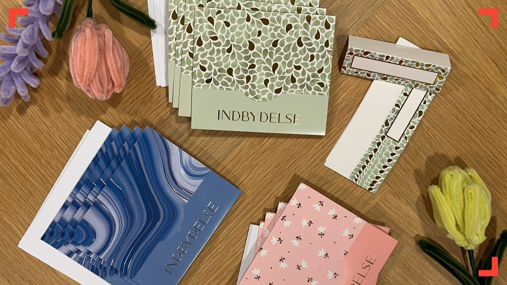 Hvad skal der stå i en invitation til konfirmation?