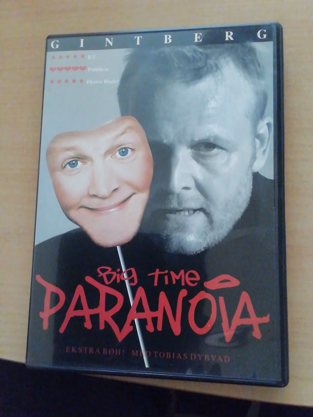 Hvilken gård besøger Jan Gintberg?