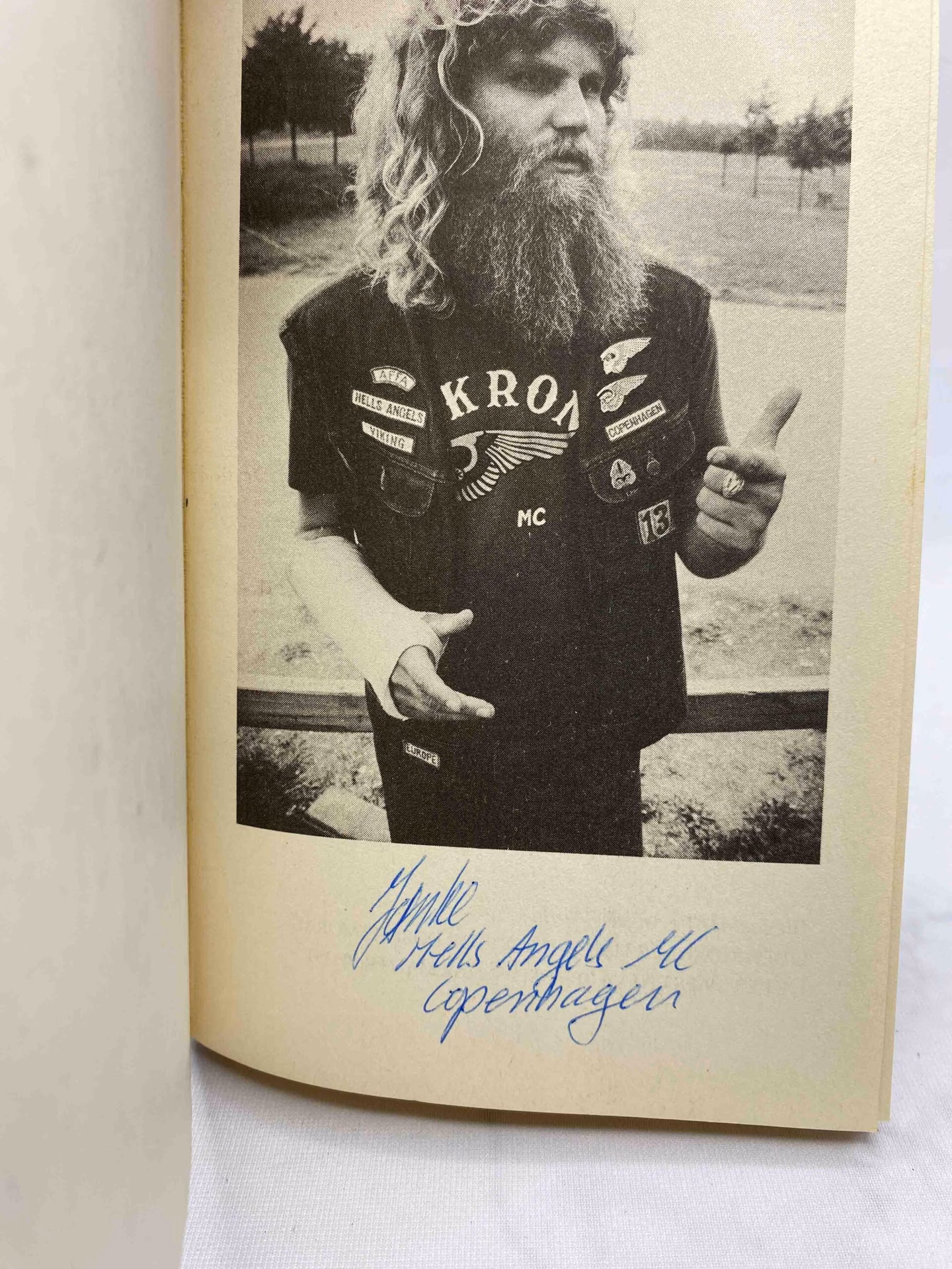 Hvor mange bøger har Jønke lavet?