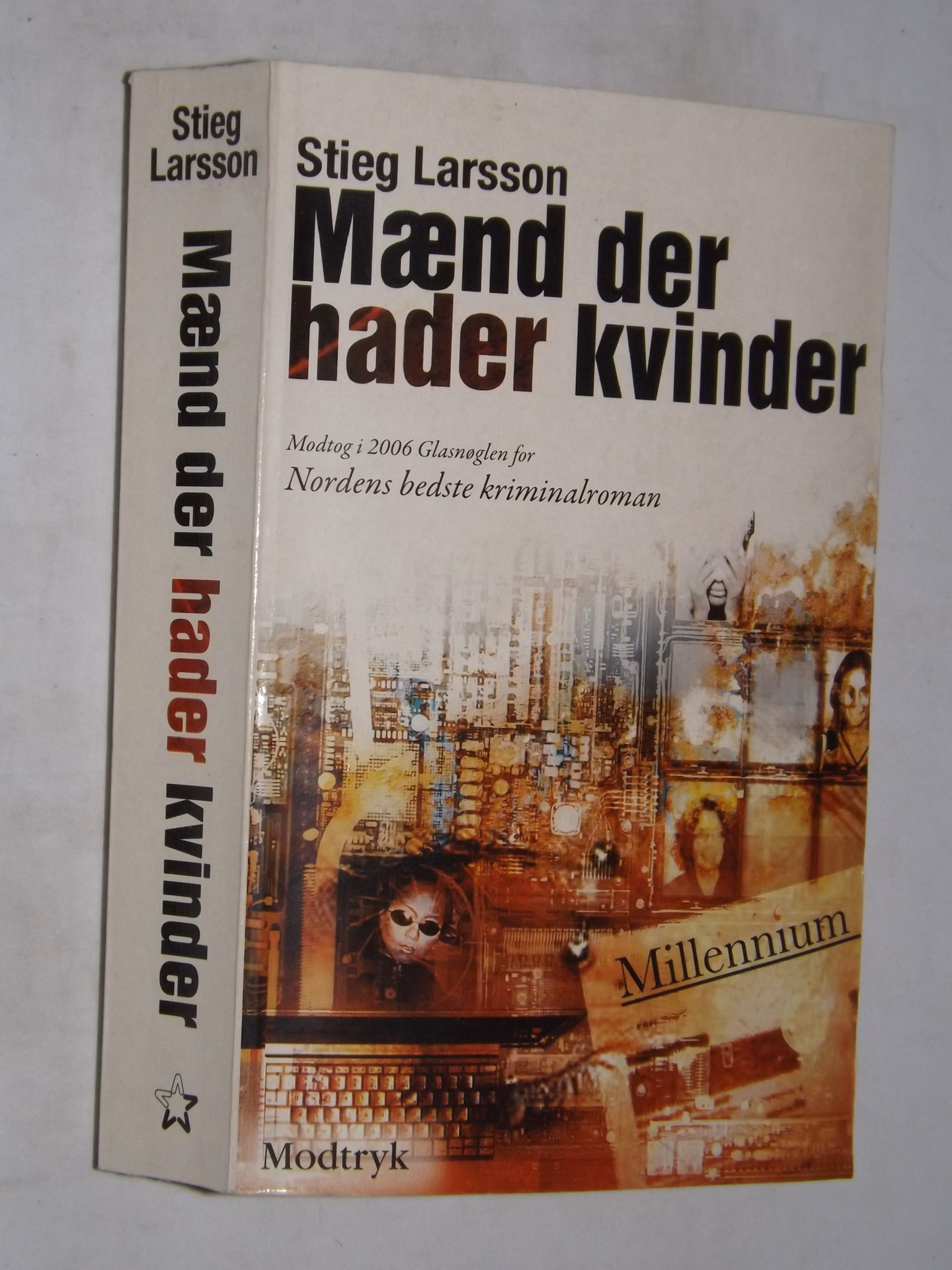 Hvor mange bøger er der med Lisbeth Salander?