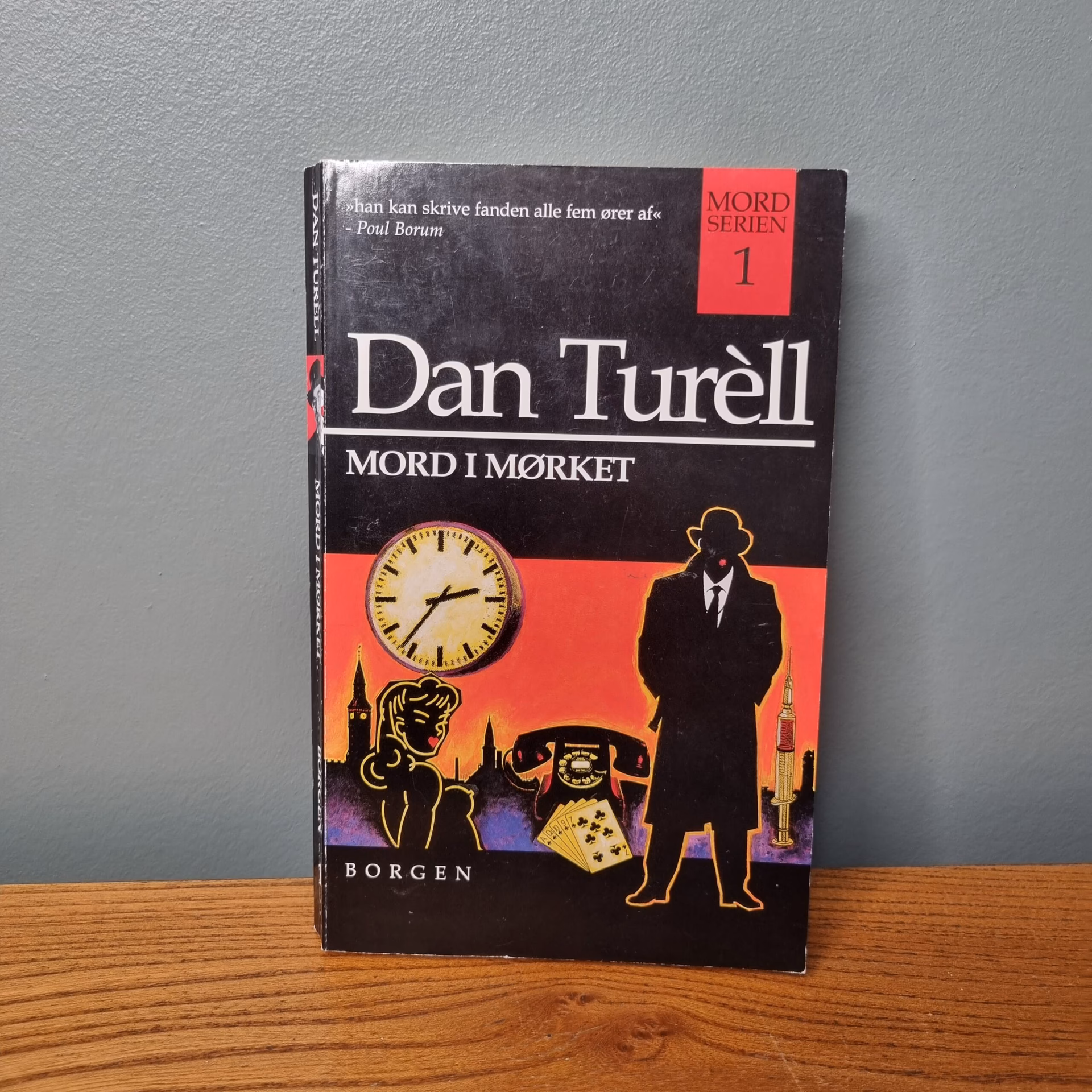 Hvad handler Mord i mørket om?